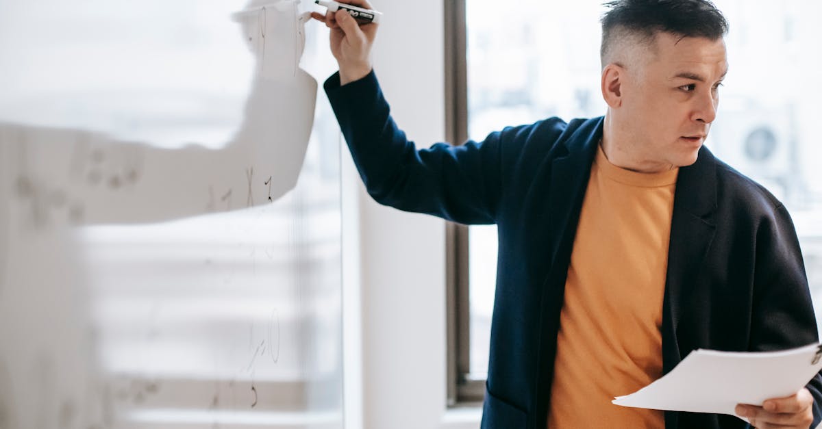 Incorporating Peer Reviews in Agile PM Evaluations